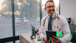 Leia mais sobre o artigo Médico empreendedor: 6 dicas de como se tornar um na prática